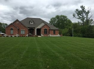 7943 W Mill Creek Rd, Troy, IL 62294