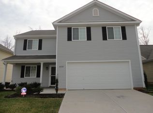 5725 Hidden Lake Dr, Browns Summit, NC 27214