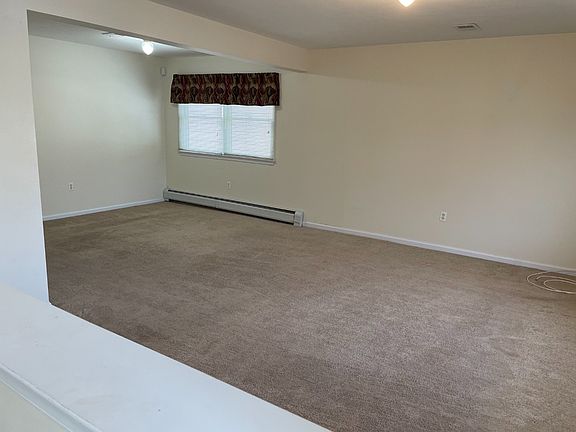 4th image of 100 Kenilworth Ave