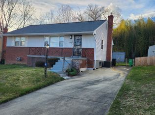 2620 Hughes Rd, Hyattsville, MD 20783