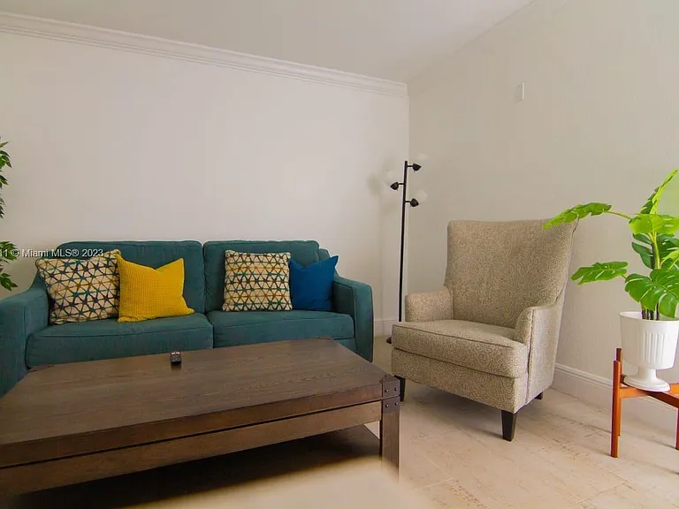 753 Michigan Ave #3A — Photo 17