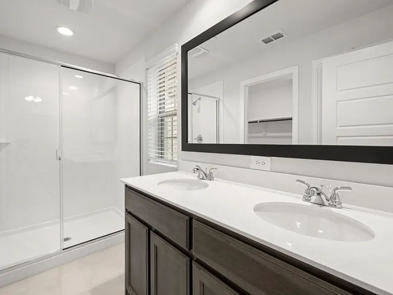 648 Sandiford Ct — Photo 7
