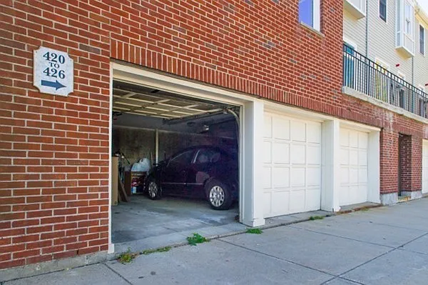 416 Medford St #C4 — Photo 7