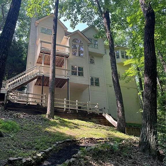 1915 Habersham Trce — Photo 25