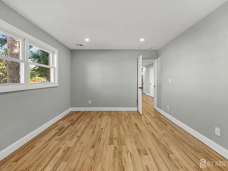 614 Remsen Ave #1 — Photo 13
