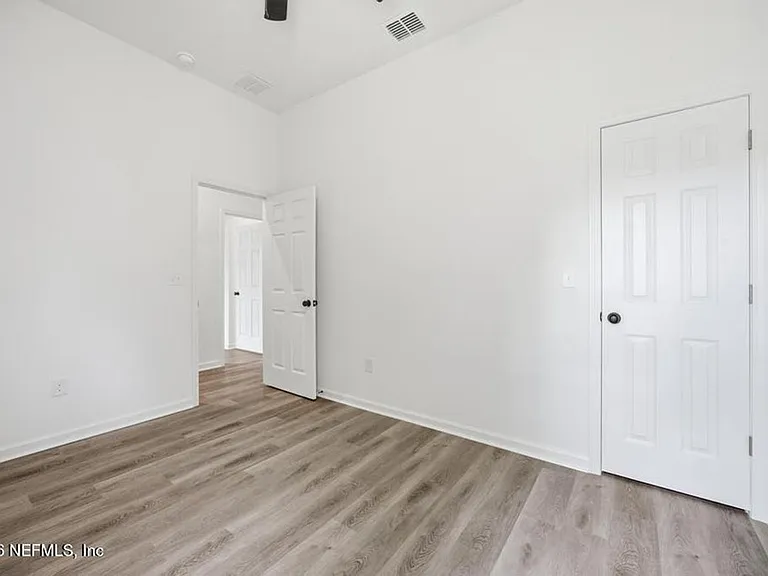 12164 Lyons St — Photo 14