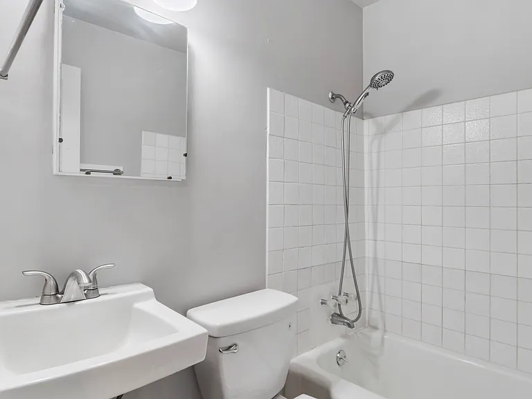 Garfield Street Apartments — Photo 73