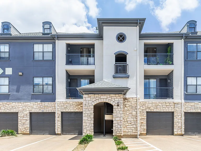 The Villas at Beaver Creek — Photo 9