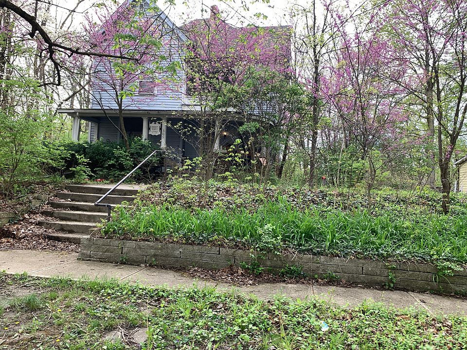 2nd image of 309 Dubois Ave