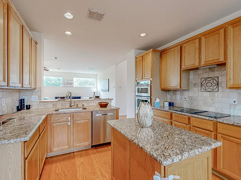 4428 Stromboli Dr — Photo 25