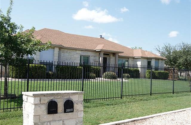 1st image of 20919 Oak Dale Dr
