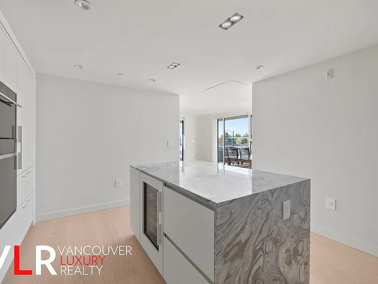 3596 W 28th Ave #203 — Photo 4