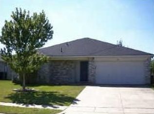 304 Candlestick Trl, Saginaw, TX 76179