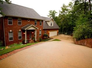 37 Janwood Dr, Little Rock, AR 72227