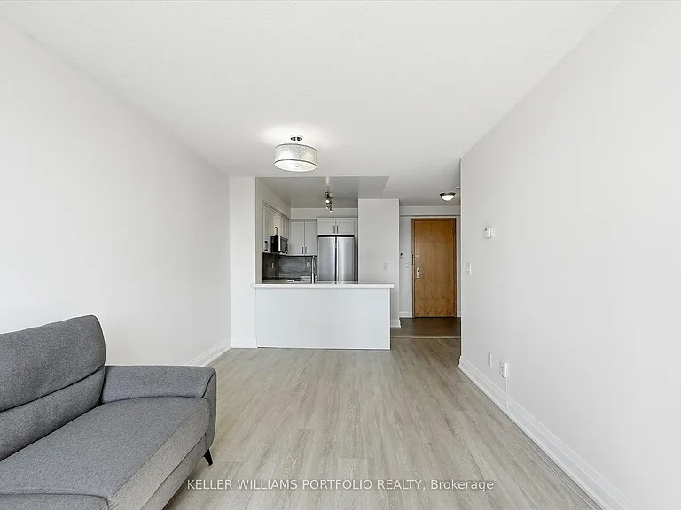 48 Suncrest Blvd #607 — Photo 18