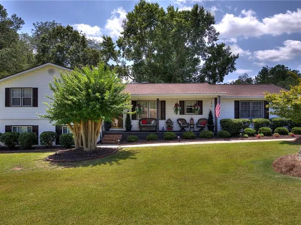 175 Paulding Meadows Dr, Dallas, GA 30132