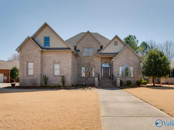 2502 Cranfield Rd SE, Owens Cross Roads, AL 35763