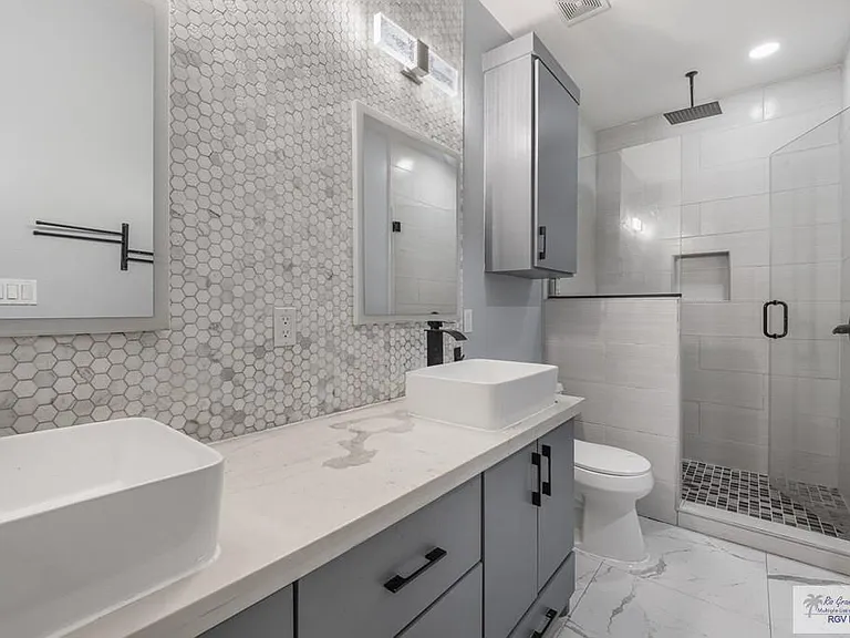5874 Abbey Ct — Photo 11