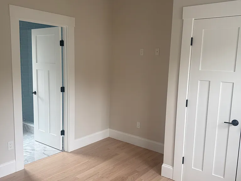 20 Florence St — Photo 16