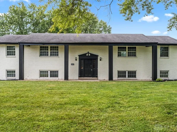 2582 Valdina Dr, Dayton, OH 45434