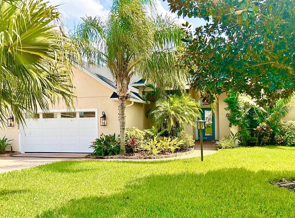 1st image of 342 Terranova Blvd