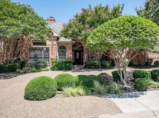 5905 Fallsview Ln, Dallas, TX 75252