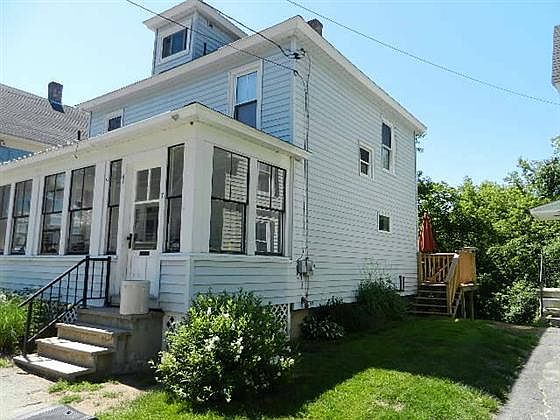2nd image of 7 Linden St