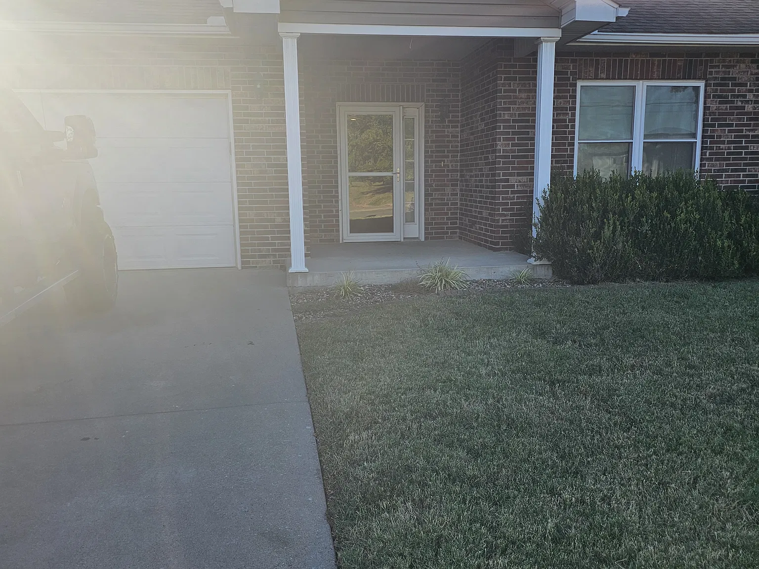2 bed, 1660 sqft, $1,500 — Photo 1