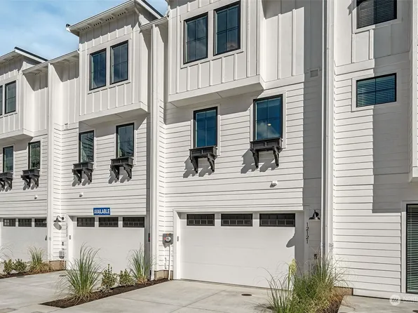 12706 121st Street Ct E #113, Puyallup, WA 98374