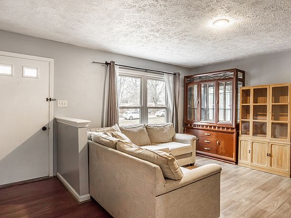 5th image of 156 Griffin Rd