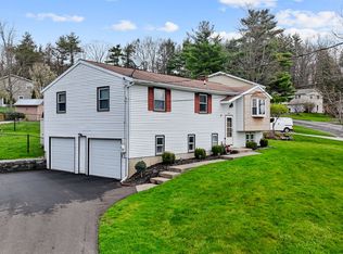 212 Oscar Ter, Endicott, NY 13760
