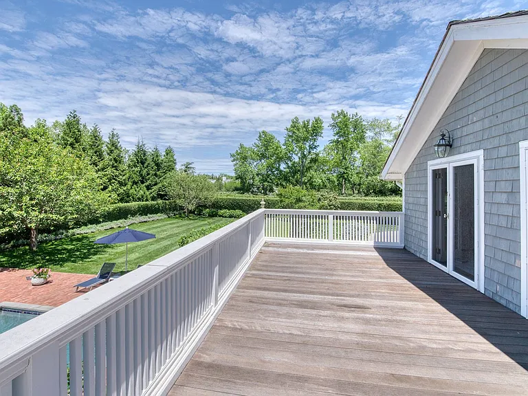 312 Ocean Rd — Photo 18