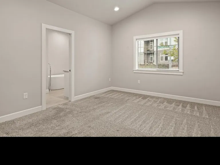 2569 Tiffin Way — Photo 17