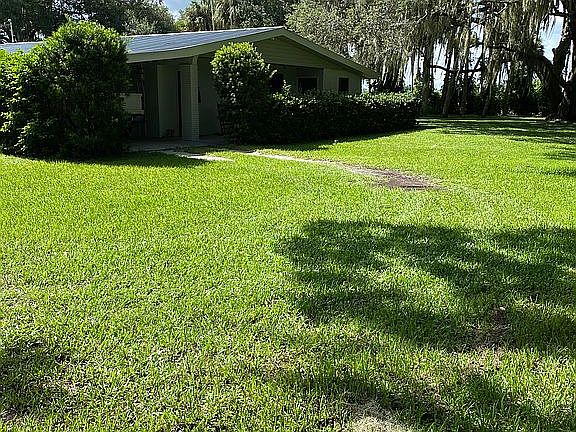 3rd image of 1737 County Road 29