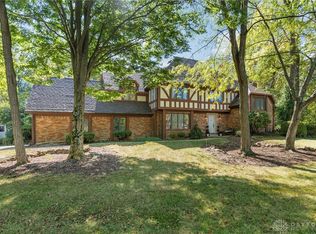 2782 Cricket Woods Dr, Dayton, OH 45414