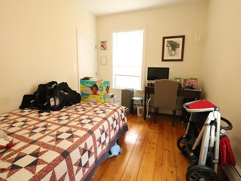 70 Summer St #2R — Photo 5