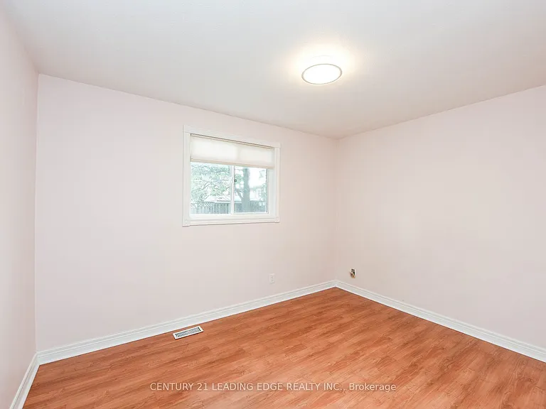 388 Leacock Dr — Photo 40