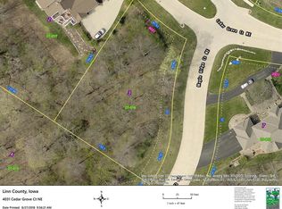 4031 Cedar Grove Ct NE, Cedar Rapids, IA 52411