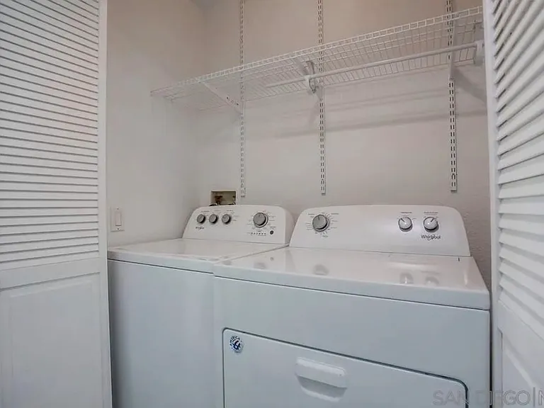 450 Stoney Point Way — Photo 18