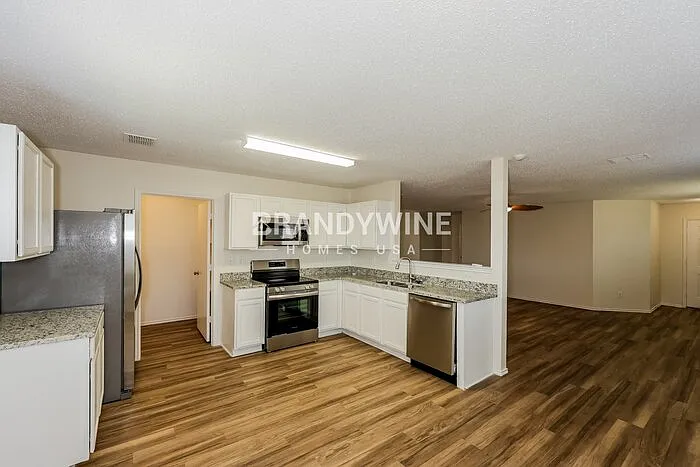 3832 Irish Setter Dr — Photo 16