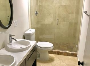 3945 NE 167th St, North Miami Beach, FL 33160