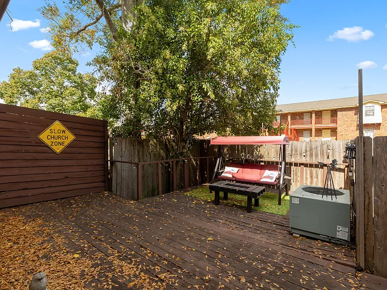 119 Brookwood Ln — Photo 11