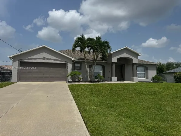 1305 SW 22nd Pl, Cape Coral, FL 33991