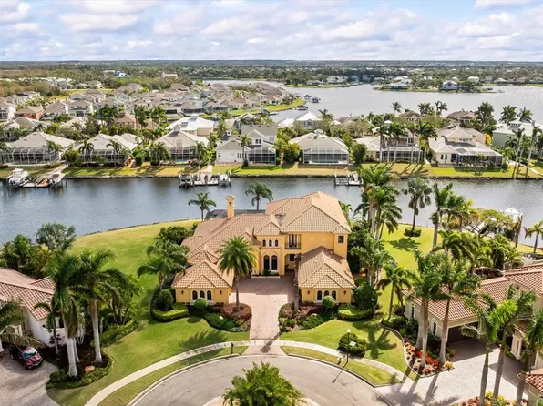 5403 Tybee Island Dr, Apollo Beach, FL 33572