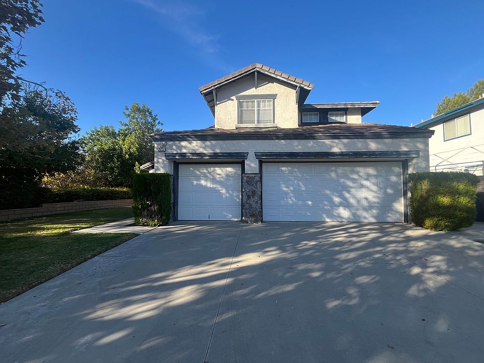 1st image of 26232 Nottingham Dr