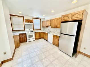7 Parmenter St #1, Boston, MA 02113