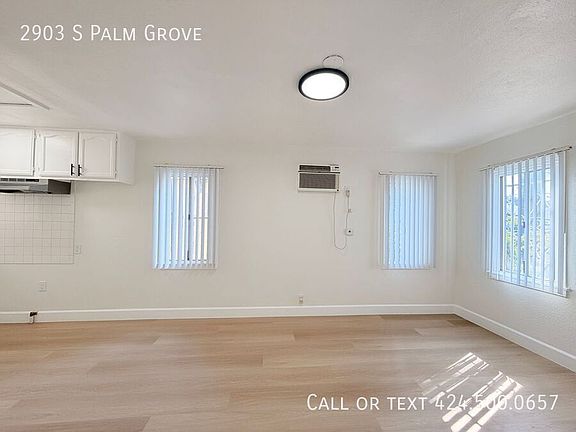 5th image of 2903 S Palm Grove Ave