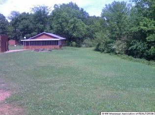 13100 Brownsferry Rd, Sarah, MS 38665