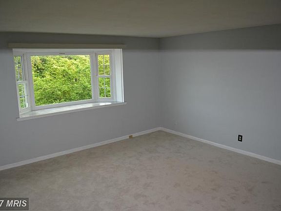 3rd image of 2911 Willston Pl APT 201