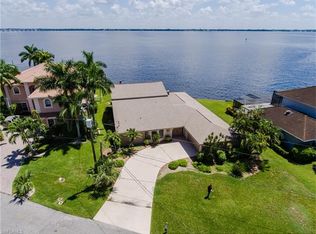 3005 SE 22nd Pl, Cape Coral, FL 33904